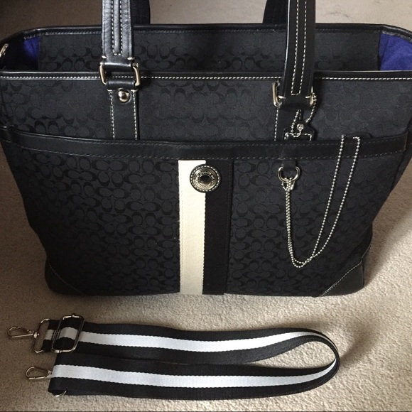 COACH Voyage Signature Zipup Tote/Diaper Bag Black - Picture 1 of 16